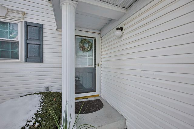 6689 Axtel Drive, 4D, Canal Winchester, OH 43110