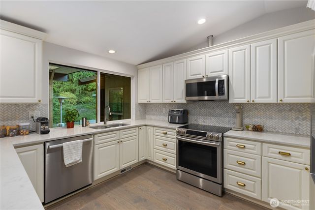 16816 SE Lake Moneysmith Road, Auburn, WA 98092