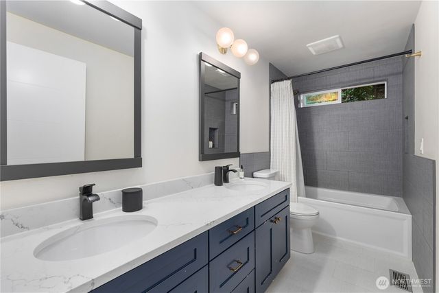 16816 SE Lake Moneysmith Road, Auburn, WA 98092