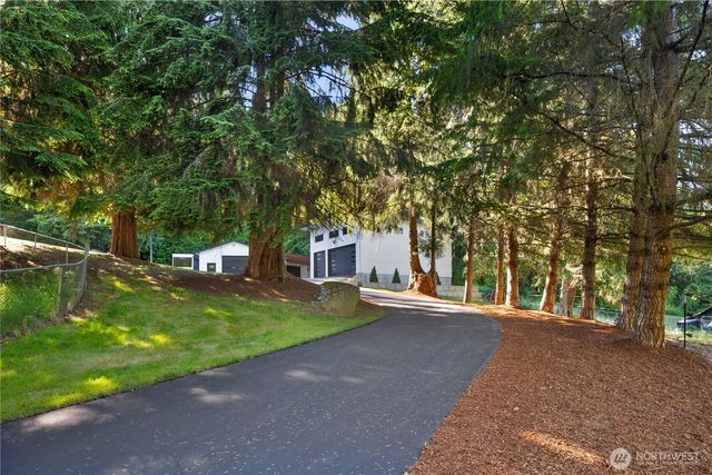16816 SE Lake Moneysmith Road, Auburn, WA 98092