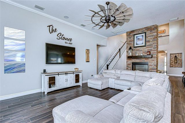 14908 BASSINGER LANE, Lithia, FL 33547