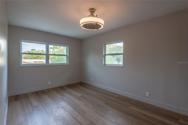 518 CRESTOVER DRIVE, Tampa, FL 33617