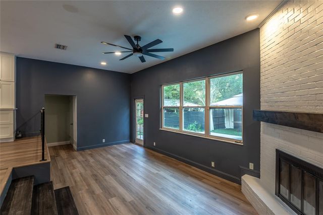 518 CRESTOVER DRIVE, Tampa, FL 33617