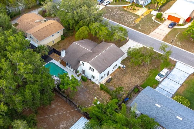 518 CRESTOVER DRIVE, Tampa, FL 33617