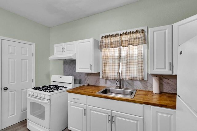 6225 E 10th and 6227 Street, Kansas City, MO 64126