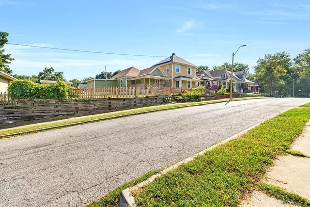 6225 E 10th and 6227 Street, Kansas City, MO 64126
