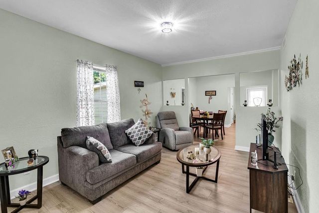6225 E 10th and 6227 Street, Kansas City, MO 64126