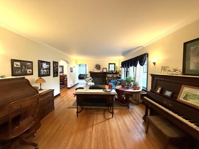 364 STATE STREET, Marinette, WI 54143