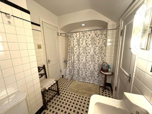 364 STATE STREET, Marinette, WI 54143