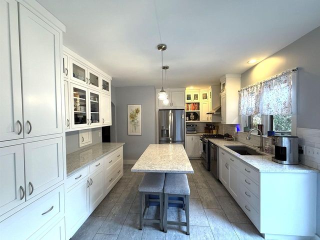 364 STATE STREET, Marinette, WI 54143