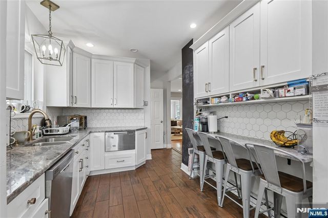440 Brook Avenue, Passaic, NJ 07055