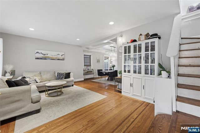 440 Brook Avenue, Passaic, NJ 07055