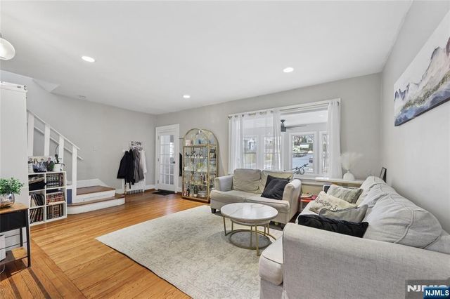 440 Brook Avenue, Passaic, NJ 07055