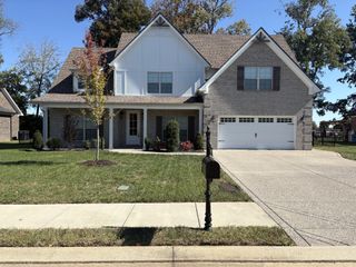 826 Licinius Ln, Murfreesboro, TN 37128