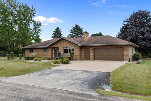 N9626 DARBOY DRIVE, Appleton, WI 54915