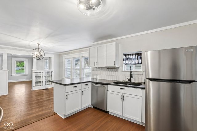 2444 Madison Avenue, Indianapolis, IN 46225