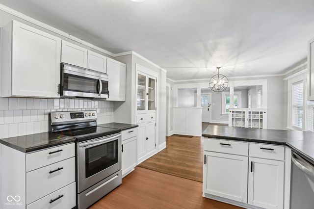 2444 Madison Avenue, Indianapolis, IN 46225