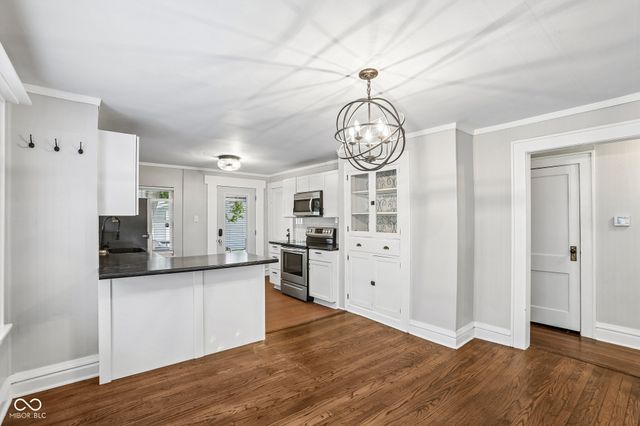 2444 Madison Avenue, Indianapolis, IN 46225