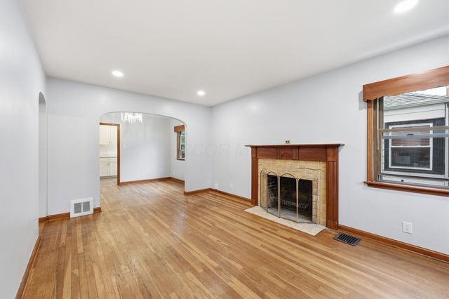 529 E Como Avenue, Columbus, OH 43202