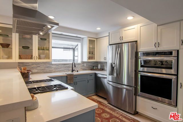 1639 Selby Avenue B, Los Angeles, CA 90024