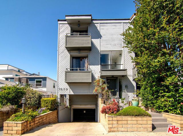 1639 Selby Avenue B, Los Angeles, CA 90024
