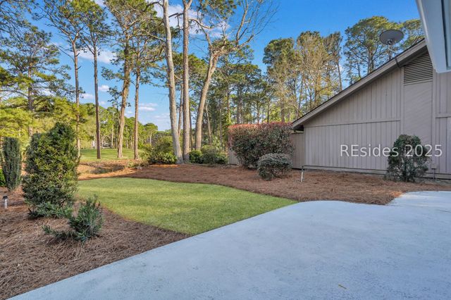 34 Cypress Marsh Dr, Hilton Head Island, SC 29926
