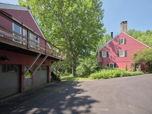 6990 PHILLIPS MILL RD, New Hope, PA 18938