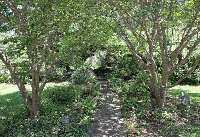 6990 PHILLIPS MILL RD, New Hope, PA 18938