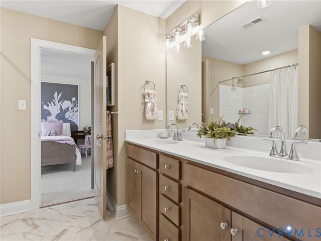 7720 Dandridge Dr, Quinton, VA 23141