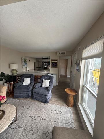 315 MEDALLION BOULEVARD H, Madeira Beach, FL 33708
