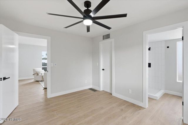 527 E TAM OSHANTER Drive, Phoenix, AZ 85022