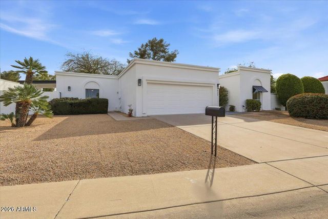 527 E TAM OSHANTER Drive, Phoenix, AZ 85022