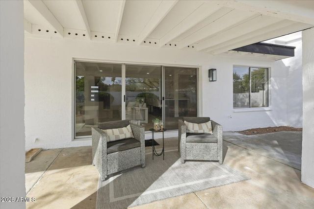 527 E TAM OSHANTER Drive, Phoenix, AZ 85022