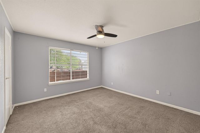 10202 Forum Park Dr 14, Houston, TX 77036