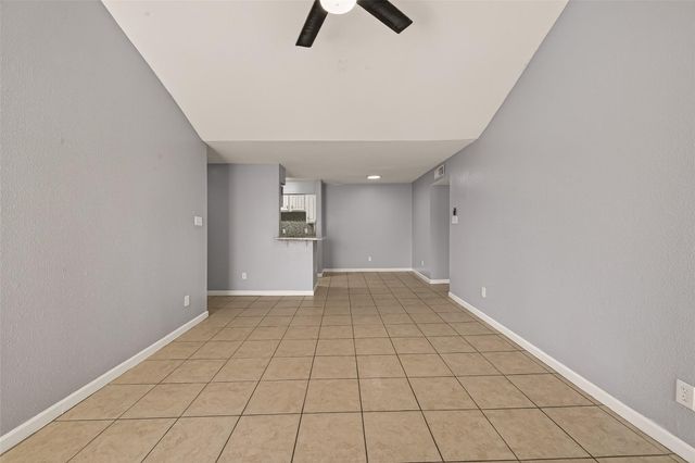 10202 Forum Park Dr 14, Houston, TX 77036