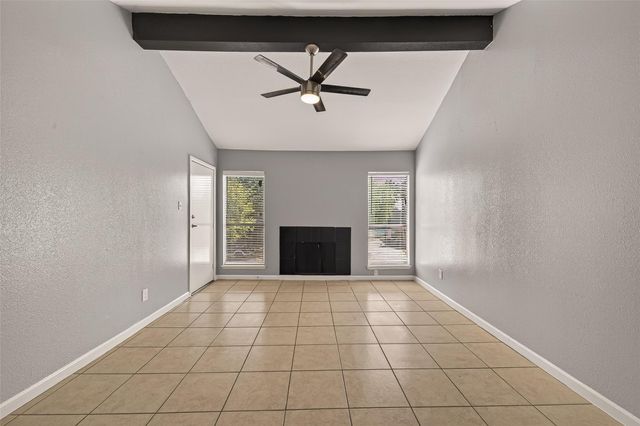 10202 Forum Park Dr 14, Houston, TX 77036