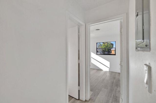 5804 NW 14th Street, Sunrise, FL 33313