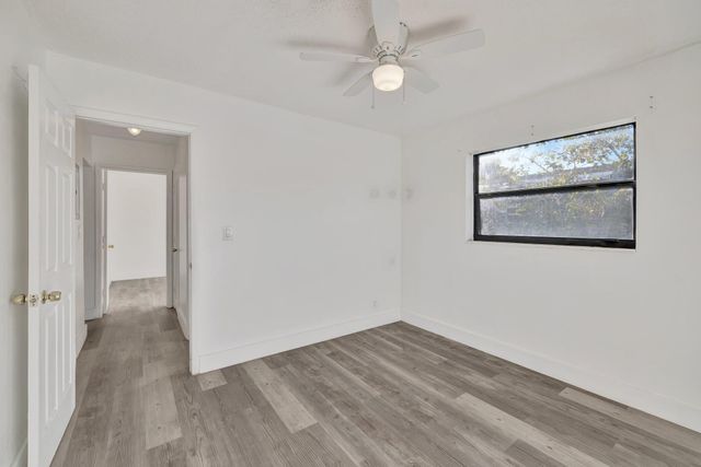 5804 NW 14th Street, Sunrise, FL 33313