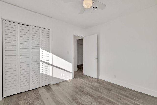 5804 NW 14th Street, Sunrise, FL 33313