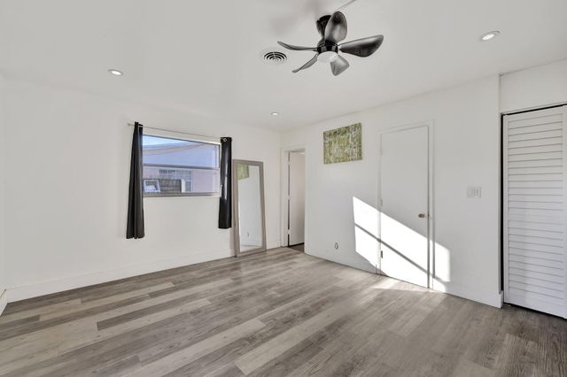 5804 NW 14th Street, Sunrise, FL 33313