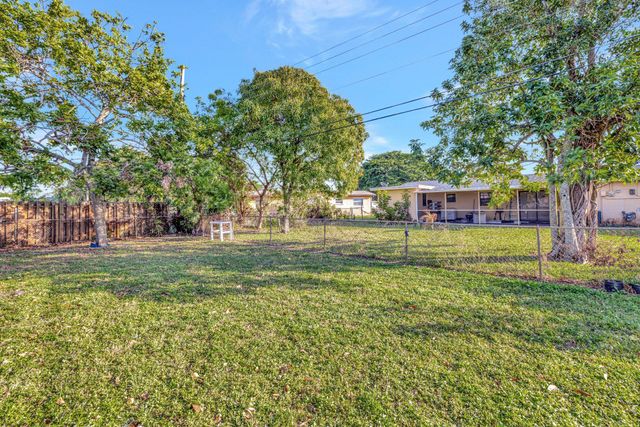 5804 NW 14th Street, Sunrise, FL 33313