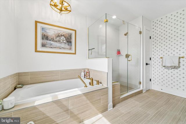 86 PARRY WAY, Ivyland, PA 18974