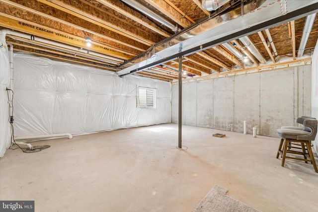 86 PARRY WAY, Ivyland, PA 18974