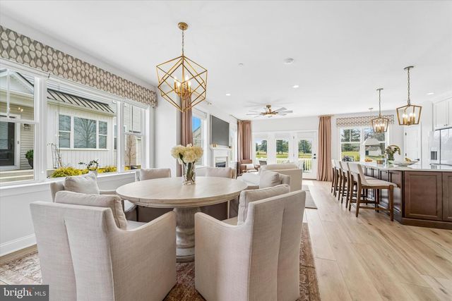 86 PARRY WAY, Ivyland, PA 18974