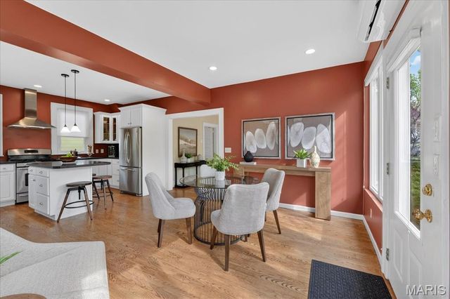 532 Tuxedo Boulevard, Webster Groves, MO 63119