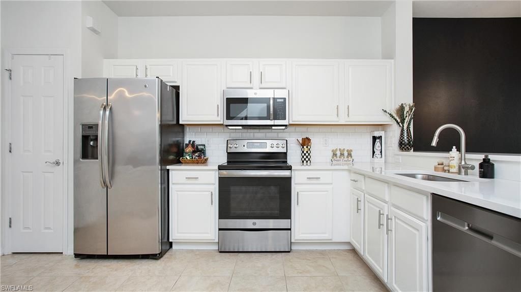 16242 Ravina WAY 85, NAPLES, FL 34110 — photo 5