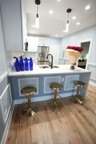 1034 N Drake Avenue, Chicago, IL 60651