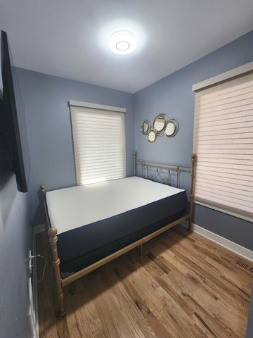 1034 N Drake Avenue, Chicago, IL 60651
