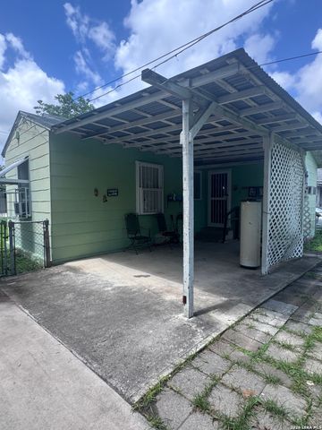1223 Essex, San Antonio, TX 78210