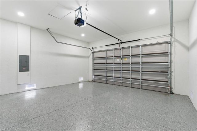 10488 Van Wyck TER, Port Charlotte, FL 33981